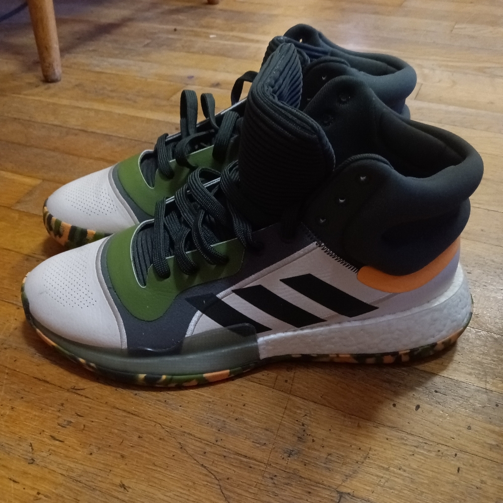 ADIDAS GREEN SNEAKERS FOR MEN